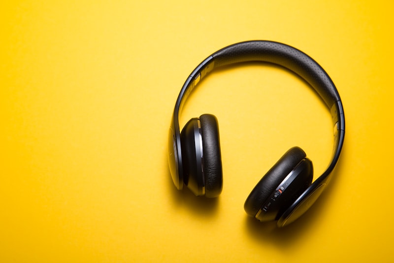 Fotografi E-dagang Fon Kepala Over-Ear Premium